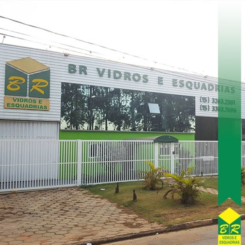 Instalação de Fachada Glazing Itaí - Fachada de Sobrado